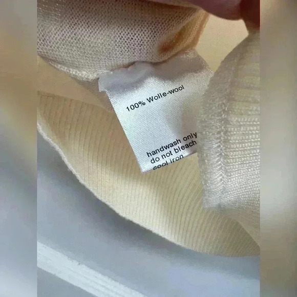 Akris Punto Cream Perforated Wool Tank Blouse Like New $465 Size 8 - Picture 3 of 4